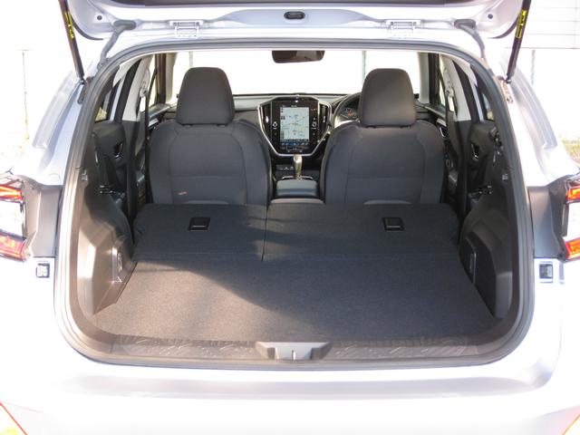 インプレッサ ST-H 当社元社用車!ナビ機能有/距離少なめです! キーレスアクセス&プッシュスタート・運転席助手席パワーシート・フルLED&コーナリングランプ・アダプティブドライビングビーム・ステリング連動ヘッドライト・ステアリングヒーター・フロントシートヒーター(14枚目)