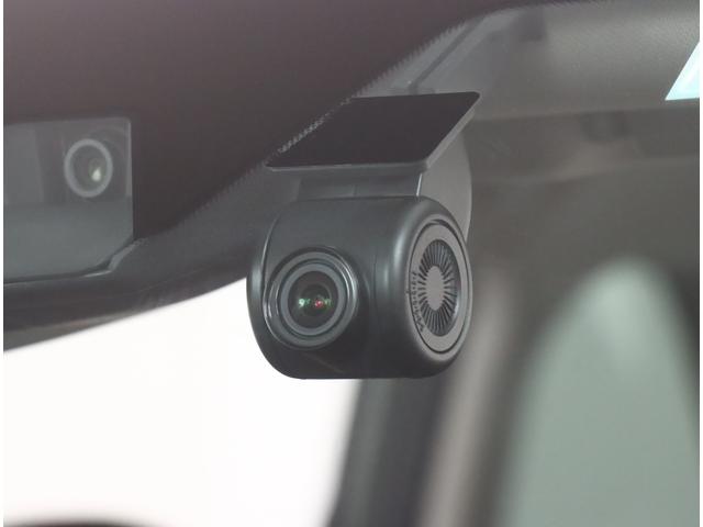 フォレスター アドバンス　ナビ／ＥＴＣ／ドラレコ前後／ＳＴＩエアロ　運転席＆助手席パワーシート・ステアリングヒーター・パワーリヤゲート・本革シート・アイサイトセイフティプラス（運転支援＆視界拡張）・ルーフレール（9枚目）