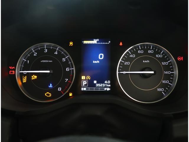 インプレッサスポーツ １．６ｉ－Ｌ　ＥｙｅＳｉｇｈｔ　雹害現状販売　軽度雹害・オーディオレス・フルオートエアコン・歩行者エアバック・運転席ニーエアバック・ＳＲＳサイド＆カーテンエアバック・１６インチアルミホイール（11枚目）