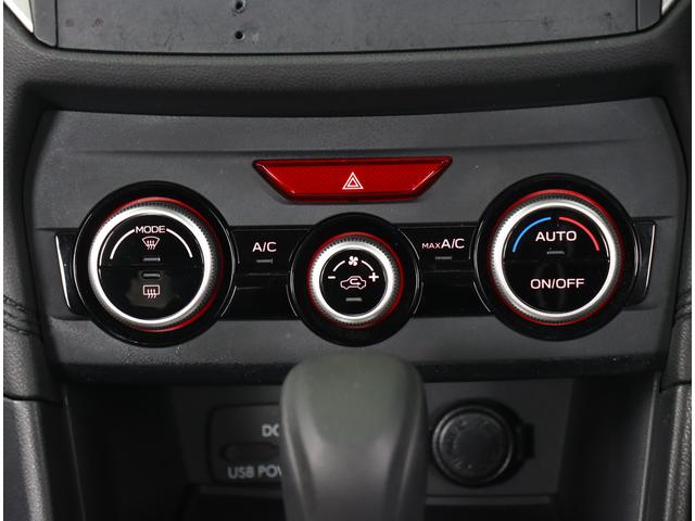 インプレッサスポーツ １．６ｉ－Ｌ　ＥｙｅＳｉｇｈｔ　雹害現状販売　軽度雹害・オーディオレス・フルオートエアコン・歩行者エアバック・運転席ニーエアバック・ＳＲＳサイド＆カーテンエアバック・１６インチアルミホイール（14枚目）