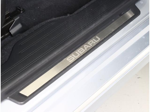 レガシィＢ４ Ｌｉｍｉｔｅｄ　ＥｙｅＳｉｇｈｔ搭載車　サンルーフ　８ナビ　ビルトインパナソニック８インチナビ　新品タイヤ　ＥＴＣ２．０　レザーシート　シートヒーター　社外前後ドライブレコーダー　バックカメラ　ステアリングヒーター　パワーシート　４ＷＤ　オートライト（34枚目）