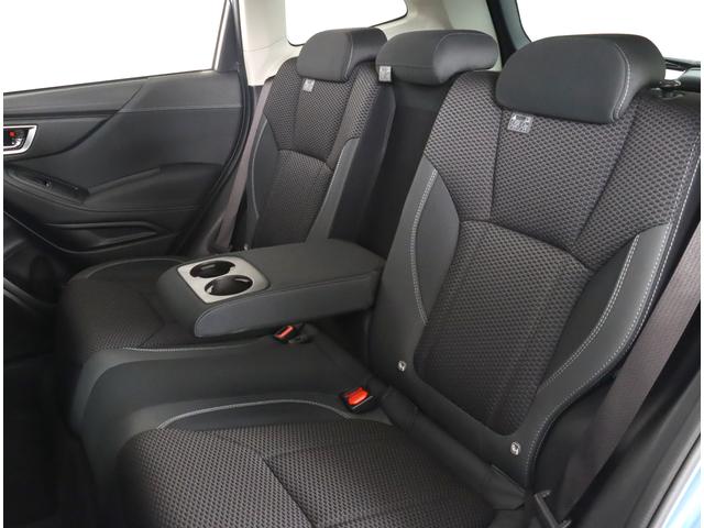 フォレスター Premium EyeSight搭載車 ナビ・TV・ETC パワーリヤゲート・キーレスアクセス&プッシュスタート・運転席&助手席パワーシート・サイドビューモニター・アイサイトセイフティプラス(アダプティブドライビングビーム・リヤビークルディテクション(12枚目)