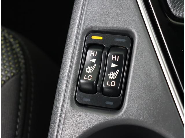 クロストレック リミテッド　ナビ機能　ステアリングヒーター　前後ドラレコ　ＥＴＣ２．０　シートヒーター　ルーフレール　デジタルマルチビューモニター　フルセグ　リヤビークルディテクション　ワンオーナー　禁煙車　寒冷地仕様　アダプティブドライビングビーム　ＬＥＤライナー（14枚目）