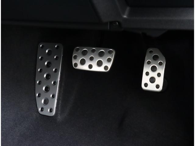 クロストレック リミテッド　ナビ機能　ステアリングヒーター　前後ドラレコ　ＥＴＣ２．０　シートヒーター　ルーフレール　デジタルマルチビューモニター　フルセグ　リヤビークルディテクション　ワンオーナー　禁煙車　寒冷地仕様　アダプティブドライビングビーム　ＬＥＤライナー（31枚目）