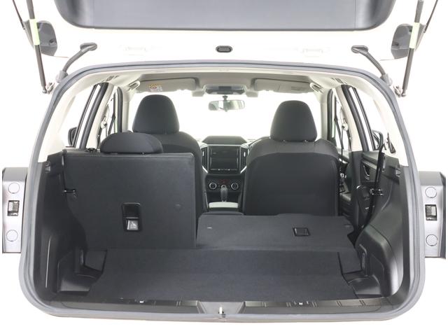 インプレッサスポーツ １．６ｉ－Ｌ　ＥｙｅＳｉｇｈｔ　ナビ・ＥＴＣ・リヤカメラ　カロッツェリア楽ナビ・ＥＴＣ・リヤビューカメラ・ナノイー発生機・ドアミラーオートシステム・歩行者エアバック・サイド＆カーテンエアバック・プライバシィガラス（14枚目）