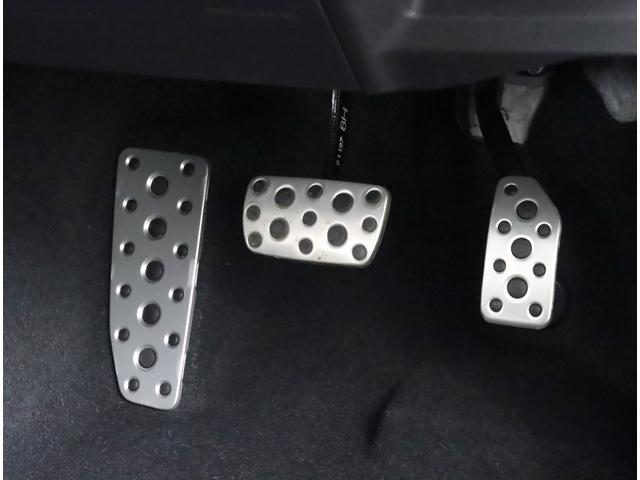 フォレスター Ａｄｖａｎｃｅ　ビルトインナビ　ＥＴＣ２．０　ドラレコ前後　本革シート・ダイヤトーン８型ビルトインナビ・ドラレコ前後・ＥＴＣ２．０・ＬＥＤライナー・アイサイトバージョン３・スマートリヤビューミラー・キーレスアクセス＆プッシュスタート・アイサイトセイフティプラス（34枚目）