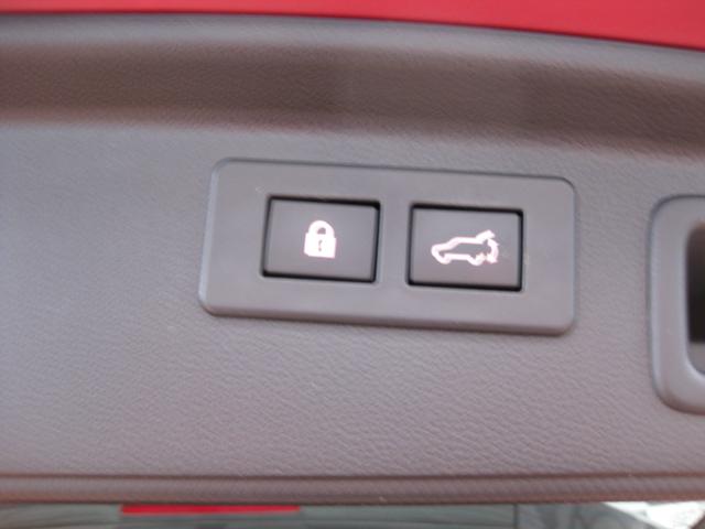 フォレスター スポーツ　ナビ・ＥＴＣ２．０・ドラレコ前後・リヤカメラ　パナソニックビルトインナビ・ＥＴＣ２．０・ドラレコ前後（ナビ連動）・ライナー・ＳＵＢＡＲＵホーン・カーゴステップパネル（樹脂）・パワーシート・アイサイトセイフティプラス（運転支援＆視界拡張）（32枚目）