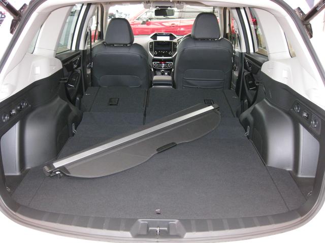 フォレスター ＳＰＯＲＴ　ＥｙｅＳｉｇｈｔ搭載　ナビ・ＥＴＣ・ドラレコ前後　パナビルトインナビ・外部入力ユニット・リヤカメラ・ＥＴＣ２．０・ドラレコ前後・運＆助パワーシート・ステアリングヒーター＆シートヒーター（後席左右）・アイサイトセイフティプラス（運転支援＆視界拡張）（13枚目）