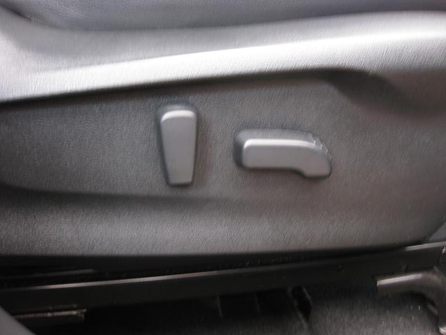 フォレスター ＳＰＯＲＴ　ＥｙｅＳｉｇｈｔ搭載　ナビ・ＥＴＣ・ドラレコ前後　パナビルトインナビ・外部入力ユニット・リヤカメラ・ＥＴＣ２．０・ドラレコ前後・運＆助パワーシート・ステアリングヒーター＆シートヒーター（後席左右）・アイサイトセイフティプラス（運転支援＆視界拡張）（25枚目）