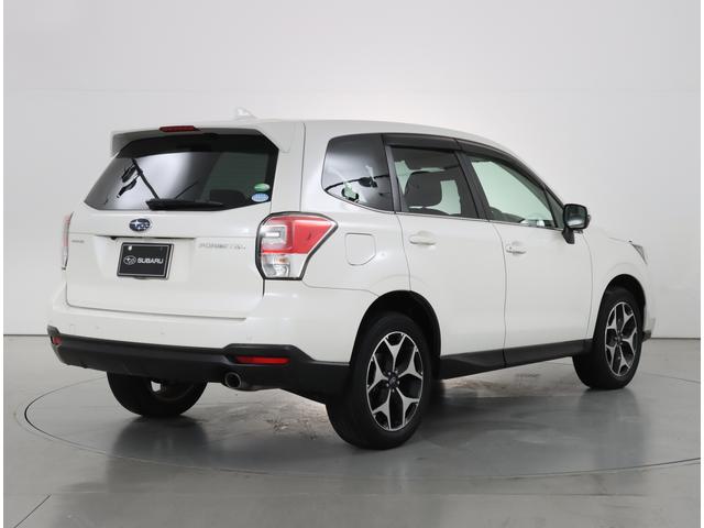 フォレスター Ｓ－Ｌｉｍｉｔｅｄ　ＥｙｅＳｉｇｈｔ搭載　ナビ・ＥＴＣ　アイサイトバージョン３（全車速追従機能付クルコン）・ワンオーナー・リヤビークルディテクション・アダプティブドライビングビーム・ステアリング連動ヘッドライト・ビルトインナビ・ＥＴＣ２．０（2枚目）