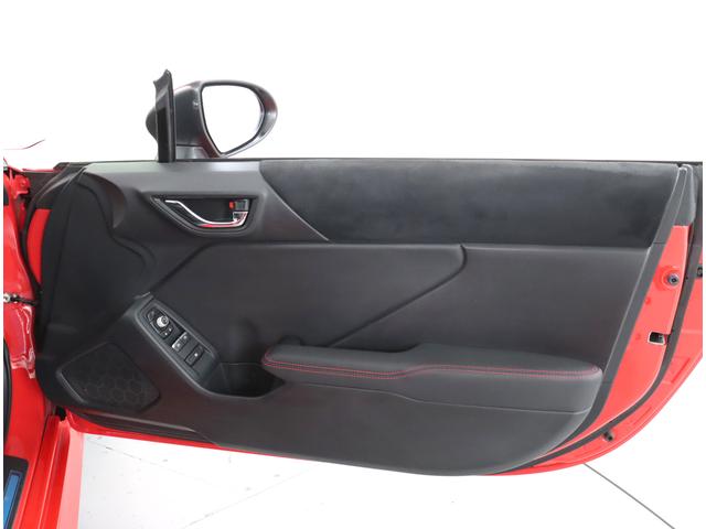 BRZ S STIエアロパッケージ・ナビ・ETC2.0・ドラレコ前後 STIエアロパッケージ・サイバーナビ・ETC2.0・ドラレコ前後・リヤカメラ・ハーフレザーシート・前席シートヒーター・フルLEDヘッドランプ(ステアリング連動機能)・スバルリヤビークルディテクション(27枚目)