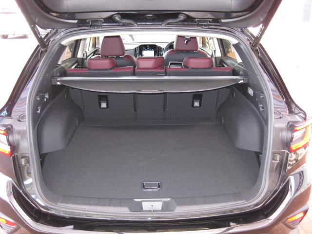 レヴォーグ STIスポーツ EX ETC2.0 ドラレコ前後 ETC2.0/ドラレコ前後/LEDサイドシルプレート/ルーフスポイラー/ウェストスポイラー/STIシフトノブ/アイサイトX/アイサイトセイフティプラス(運転支援&視界拡張)/スマートリヤビューミラー(33枚目)