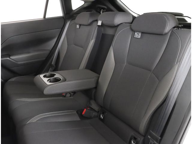 インプレッサ ＳＴ　ＥＴＣ・ナビ機能・シートヒーター・元レンタカー　元レンタカー・ＥＴＣ・本革巻ステアリング・キーレスアクセス＆プッシュスタート・ＬＥＤフォグランプ・１１．６センターインフォメーションディスプレイ・ステアリングヒーター・フロントシートヒーター（11枚目）