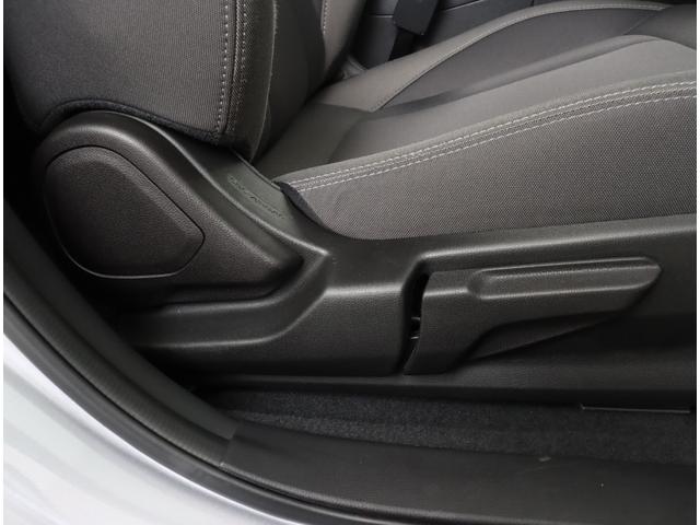 インプレッサ ＳＴ　ＥＴＣ・ナビ機能・シートヒーター・元レンタカー　元レンタカー・ＥＴＣ・本革巻ステアリング・キーレスアクセス＆プッシュスタート・ＬＥＤフォグランプ・１１．６センターインフォメーションディスプレイ・ステアリングヒーター・フロントシートヒーター（30枚目）