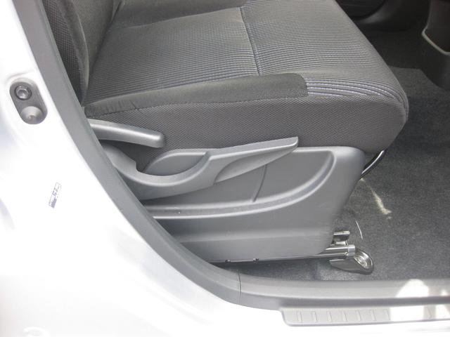 ステラ カスタムＲ　スマートアシスト　元弊社社用車　ＬＥＤライト　スマートアシスト・アイドリングストップ・ＬＥＤヘッドライト・オートライト・ＡＢＳ・ＶＤＣ・盗難防止システム・キーレスアクセス＆プッシュスタート・バックカメラ・１４ＡＷ・シートヒータ・電動格納ミラー（5枚目）