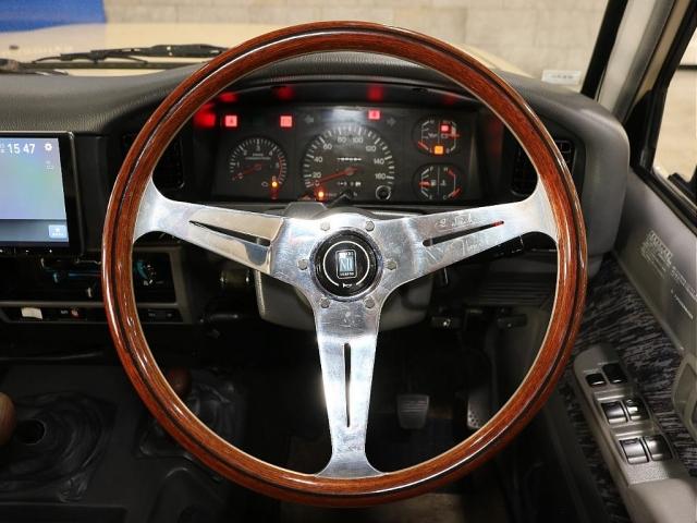 ランドクルーザープラド SXワイドリミテッド メモリアルパッケージ 5速マニュアル 丸目換装(5枚目)