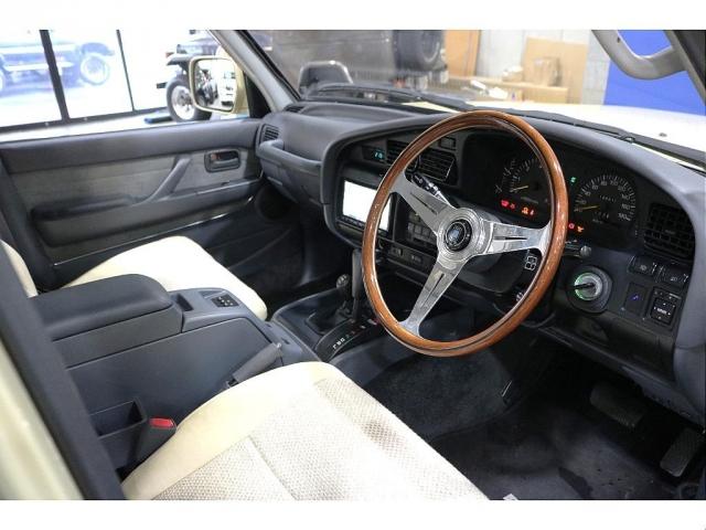 �^�]�Ȃɏ�荞�ނ��q�l�̖ڐ��ɒ��͂�����p�ƂȂ��Ă���A������̂��ʐ^����C���[�W�𕦂����Ă��������܂�����K���ł��B