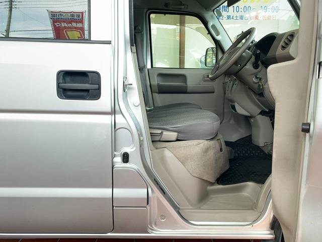 エブリイ ＰＣ　フォグライト　切替４ＷＤ　両側スライドドア　軽貨物　軽バン　４ナンバー　フルフラットシート（18枚目）