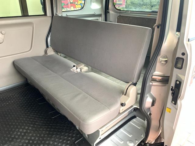 エブリイ ＰＣ　フォグライト　切替４ＷＤ　両側スライドドア　軽貨物　軽バン　４ナンバー　フルフラットシート（19枚目）