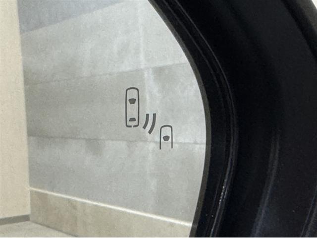 シエンタ ハイブリッドＺ　両側電動スライドドア　シートヒーター　ディスプレイオーディオ　ナビ　フルセグＴＶ　バックモニター　Ｂｌｕｅｔｏｏｔｈ　ＥＴＣ　ＡＣ１００Ｖ／１５００Ｗ電源コンセント　ワンオーナー　記録簿　サポカーＳ（11枚目）