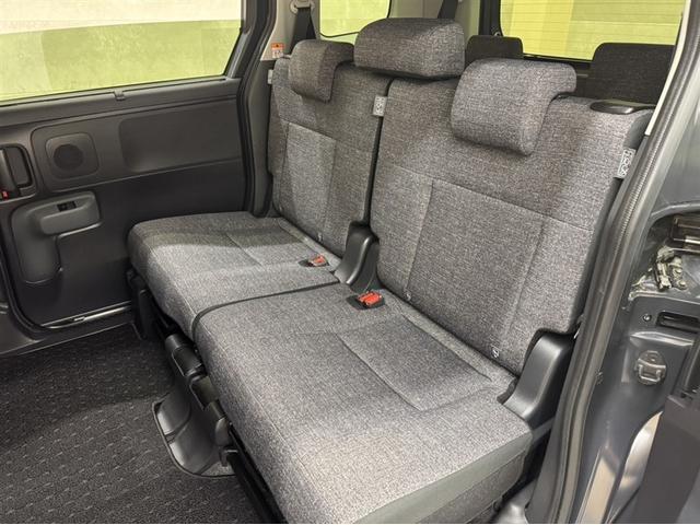 シエンタ ハイブリッドＺ　両側電動スライドドア　シートヒーター　ディスプレイオーディオ　ナビ　フルセグＴＶ　バックモニター　Ｂｌｕｅｔｏｏｔｈ　ＥＴＣ　ＡＣ１００Ｖ／１５００Ｗ電源コンセント　ワンオーナー　記録簿　サポカーＳ（21枚目）