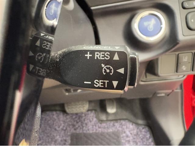 アクア Ｇ　衝突被害軽減ブレーキ　ペダル踏み間違い急発進抑制装置　ドライブレコーダー　ナビ　フルセグ　Ｂｌｕｅｔｏｏｔｈ　バックモニター　ＥＴＣ　先進ライト　車線逸脱警報　クルーズコントロール　オートエアコン（8枚目）