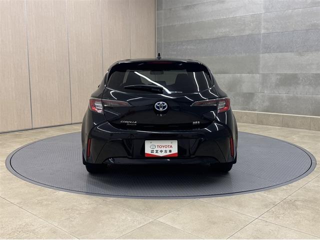 カローラスポーツ ハイブリッドＧ　衝突被害軽減ブレーキ　ペダル踏み間違い急発進抑制装置　ナビ　フルセグ　Ｂｌｕｅｔｏｏｔｈ　ＥＴＣ　ＬＥＤ　ブラインドスポットモニター　クルーズコントロール　ワンオーナー　オートエアコン　バックモニター（28枚目）