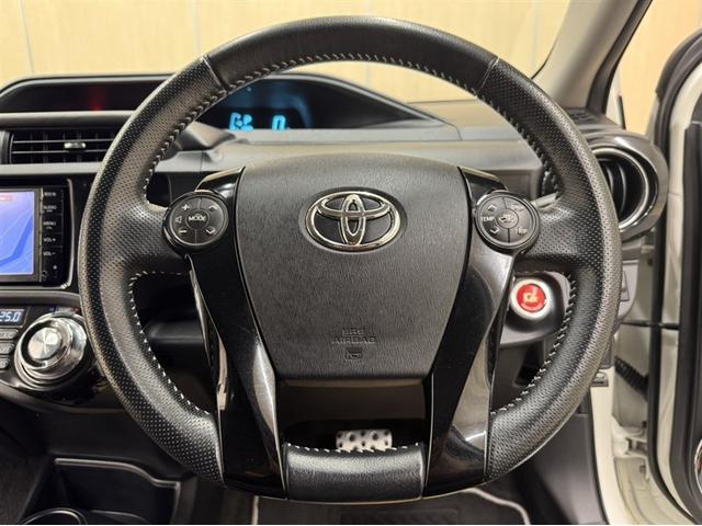 アクア G G’s ワンセグ内蔵メモリー Bluetooth対応 バックモニター ETC スマートキー イモビライザー オートエアコン アルカンターラシート 横滑り防止装置 ABS 純正アルミ 全席パワーウィンドウ(22枚目)