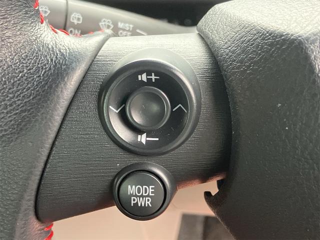 TOYOTA IQ 130G LEATHER PACKAGE