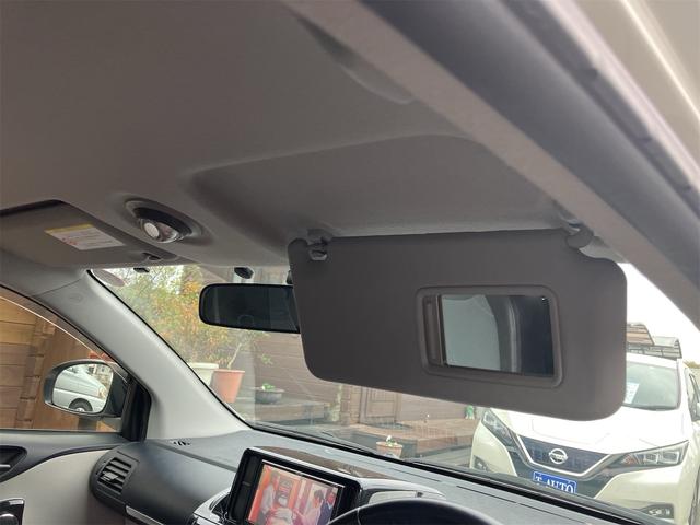 TOYOTA IQ 130G LEATHER PACKAGE