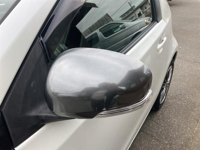 TOYOTA IQ 130G LEATHER PACKAGE