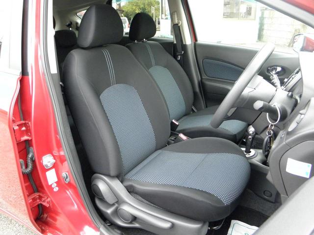 運転席シート