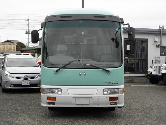 リエッセ スーパーデラックスターボ 29人乗 5速 リアエンジン バックカメラ 中折れ式自動ドア 客席荷物棚 モケットシート エアブレーキ 床下トランク 客席蛍光灯 ドラレコ 客席ヒーター 客席禁煙(28枚目)