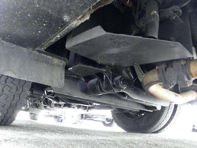 リエッセ スーパーデラックスターボ 29人乗 5速 リアエンジン バックカメラ 中折れ式自動ドア 客席荷物棚 モケットシート エアブレーキ 床下トランク 客席蛍光灯 ドラレコ 客席ヒーター 客席禁煙(43枚目)