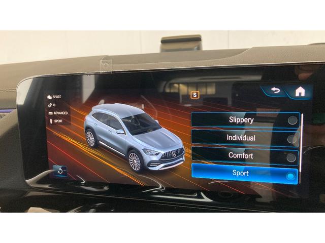 ＧＬＡクラス ＧＬＡ４５　Ｓ　４マチック＋　ＡＭＧアドバンスドＰＫＧ　ＭＢＵＸインテリア・アシスタント　ヘッドアップディスプレイ　ブランドロゴプロジェクターライト（27枚目）