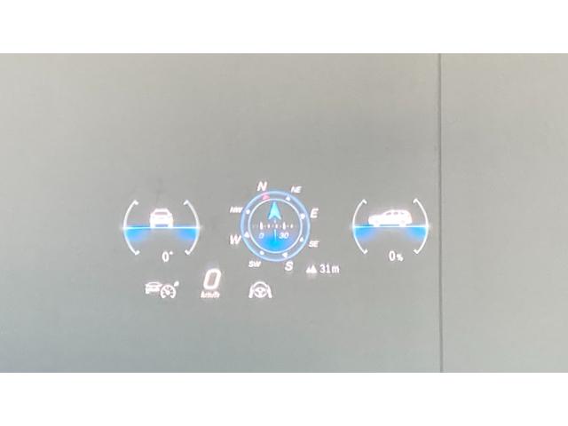 ＧＬＳ ＧＬＳ４５０ｄ　４マチック　ＡＭＧラインパッケージ　新型現行　オフロードエンジニアリング／リアエンターテイメント／Ｐルーフ／Ｅ－ＡＣＴＩＶＥ　ＢＯＤＹ　ＣＯＮＴＲＯＬ／３６０°カメラ／２２インチＡＭＧアルミホイール（36枚目）