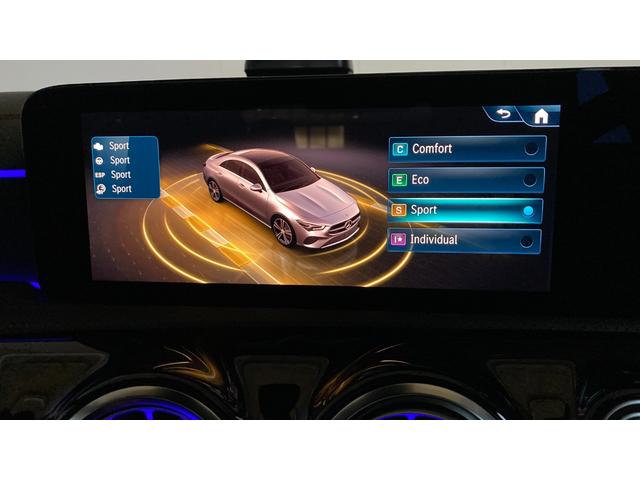 CLAクラス CLA200d AMGラインパッケージ 新型現行 AMGライン/Pルーフ/360°カメラシステム/プライバシーガラス/19インチAMGアルミホイール(26枚目)