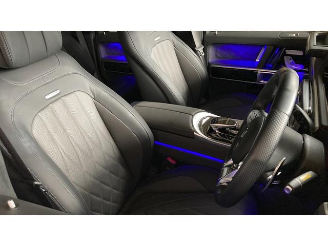 Gクラス G63 G manufakturインテリアプラスパッケージ/G manufakturプログラム/ダイヤモンドステッチ入りナッパレザーシート/ガラススライディングルーフ/20インチAMGアルミホイール(9枚目)