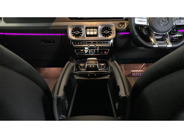 Gクラス G63 G manufakturインテリアプラスパッケージ/G manufakturプログラム/ダイヤモンドステッチ入りナッパレザーシート/ガラススライディングルーフ/20インチAMGアルミホイール(12枚目)