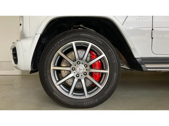 Gクラス G63 G manufakturインテリアプラスパッケージ/G manufakturプログラム/ダイヤモンドステッチ入りナッパレザーシート/ガラススライディングルーフ/20インチAMGアルミホイール(20枚目)