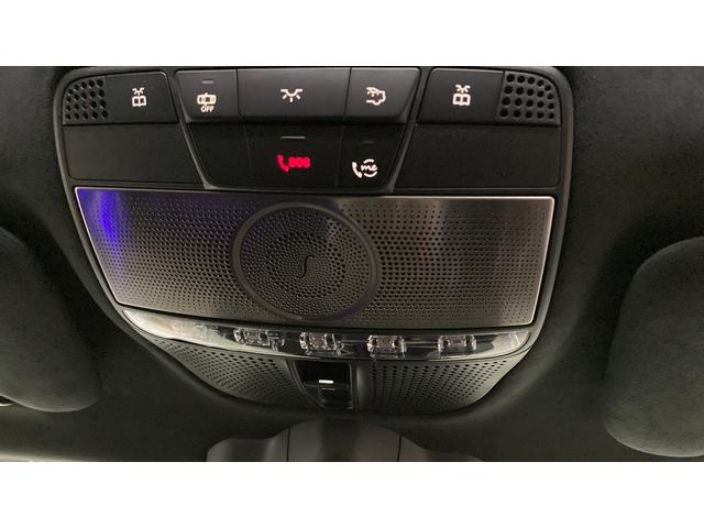 Gクラス G63 G manufakturインテリアプラスパッケージ/G manufakturプログラム/ダイヤモンドステッチ入りナッパレザーシート/ガラススライディングルーフ/20インチAMGアルミホイール(32枚目)