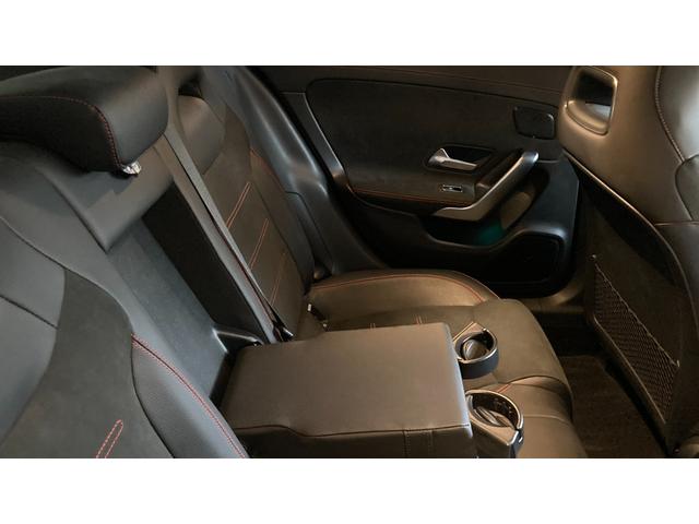 ＣＬＡクラス ＣＬＡ２００ｄ　ＡＭＧライン　Ｐルーフ／ヘッドアップディスプレイ／１８インチＡＭＧアルミ／アンビエントライト（６４色）／３６０度カメラ／アドバンスドサラウンドサウンド（18枚目）