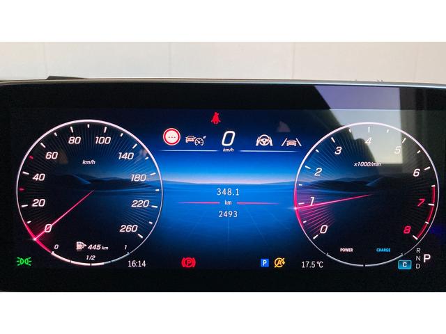 Cクラスステーションワゴン C200 ステーションワゴン スポーツ 新型現行 ナイトパッケージ/18インチAMGアルミ/ハイパフォーマンスヘッドライト/プライバシーガラス/スポーツサスペンション(15枚目)