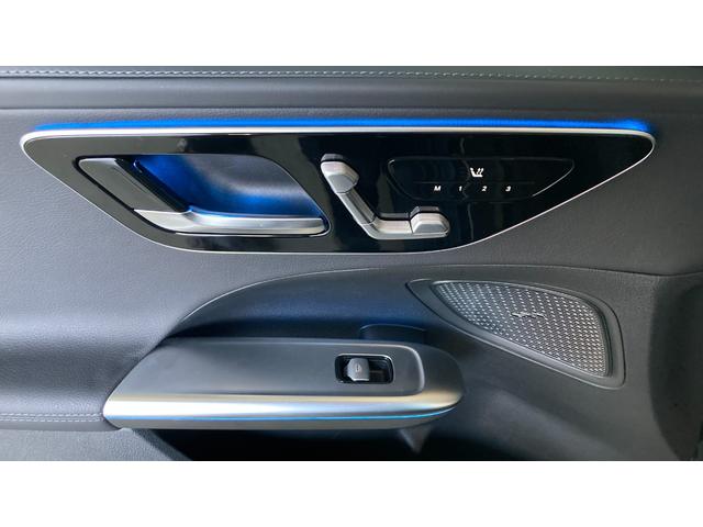 Cクラス C200アバンギャルド AMGラインパッケージ 現行モデル Pルーフ/ヘッドアップディスプレイ/デジタルライト/18インチAMGアルミ/スポーツシート/スポーティエンジンサウンド(12枚目)