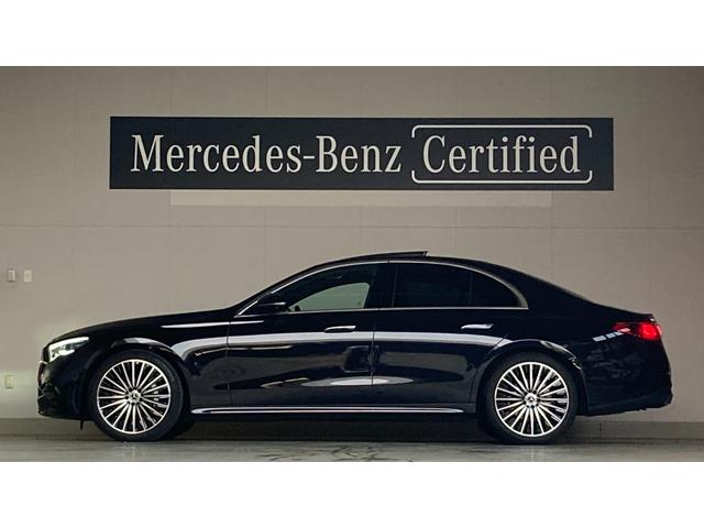 Ｅクラス Ｅ３００　エクスクルーシブ　ＡＭＧラインパッケージ　新型現行　Ｐルーフ／スーパースクリーン／３ＤコックピットＤＩＳＰ／コンフォートシート（ダイヤモンドステッチ）／パフューム／シートベンチレーター（前席）／後席シートヒーター／２０インチＡＭＧアルミ（4枚目）