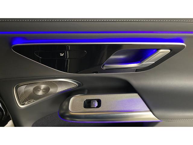 Ｅクラス Ｅ３００　エクスクルーシブ　ＡＭＧラインパッケージ　新型現行　Ｐルーフ／スーパースクリーン／３ＤコックピットＤＩＳＰ／コンフォートシート（ダイヤモンドステッチ）／パフューム／シートベンチレーター（前席）／後席シートヒーター／２０インチＡＭＧアルミ（14枚目）