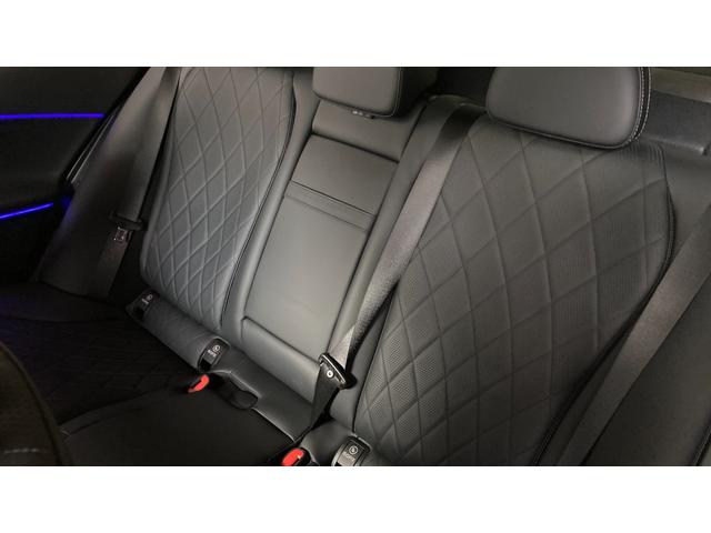 Ｅクラス Ｅ３００　エクスクルーシブ　ＡＭＧラインパッケージ　新型現行　Ｐルーフ／スーパースクリーン／３ＤコックピットＤＩＳＰ／コンフォートシート（ダイヤモンドステッチ）／パフューム／シートベンチレーター（前席）／後席シートヒーター／２０インチＡＭＧアルミ（23枚目）