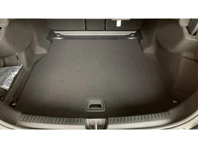 Ｅクラス Ｅ３００　エクスクルーシブ　ＡＭＧラインパッケージ　新型現行　Ｐルーフ／スーパースクリーン／３ＤコックピットＤＩＳＰ／コンフォートシート（ダイヤモンドステッチ）／パフューム／シートベンチレーター（前席）／後席シートヒーター／２０インチＡＭＧアルミ（28枚目）