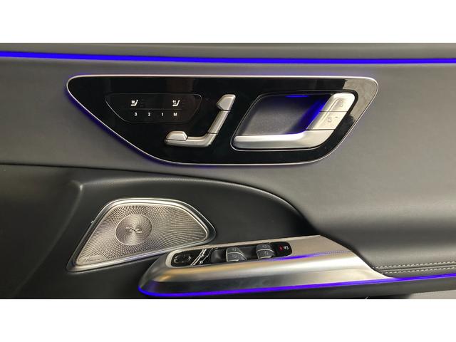 Ｅクラス Ｅ３００　エクスクルーシブ　ＡＭＧラインパッケージ　新型現行　Ｐルーフ／スーパースクリーン／３ＤコックピットＤＩＳＰ／コンフォートシート（ダイヤモンドステッチ）／パフューム／シートベンチレーター（前席）／後席シートヒーター／２０インチＡＭＧアルミ（45枚目）