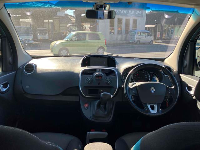 カングー ゼン　ＥＴＣ　バックカメラ　オートクルーズコントロール　両側スライドドア　キーレスエントリー　ＡＴ　ＣＤ　盗難防止システム　ＡＢＳ　エアコン　パワーステアリング　パワーウィンドウ　運転席エアバッグ（53枚目）